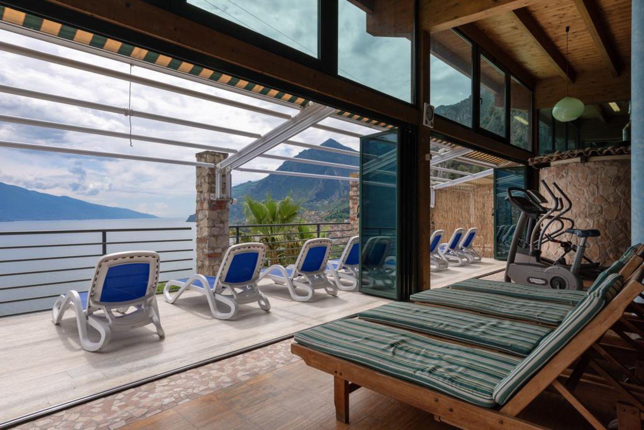 Centro Vacanze La Limonaia Лимоне-суль-Гарда Экстерьер фото